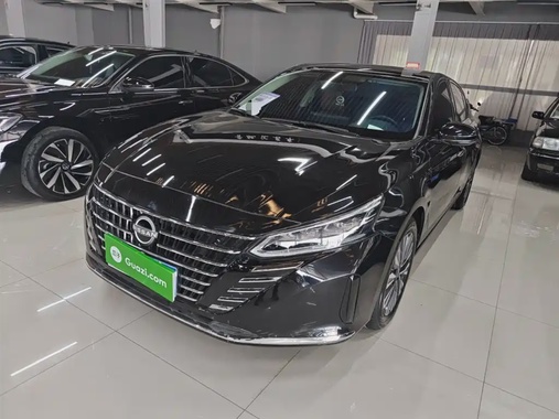 Nissan Teana 2023