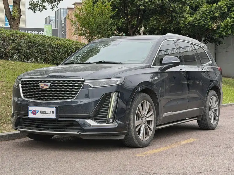 Cadillac XT6