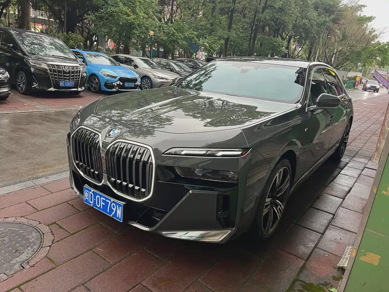 BMW 7 Series