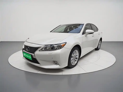 Lexus ES 2015