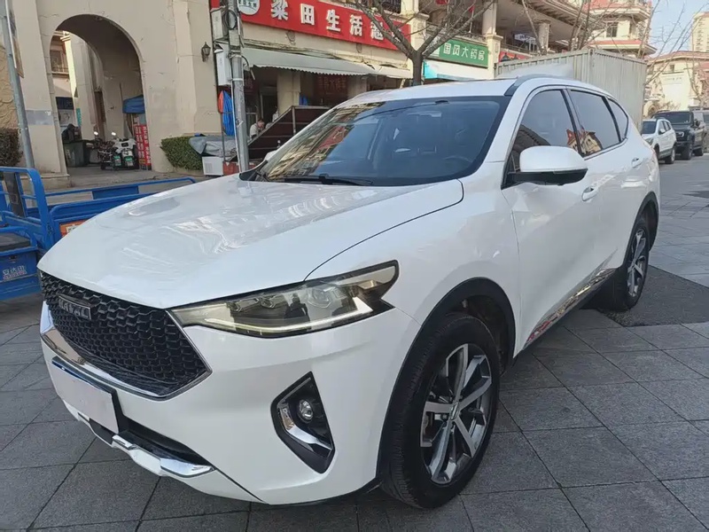 Haval F7