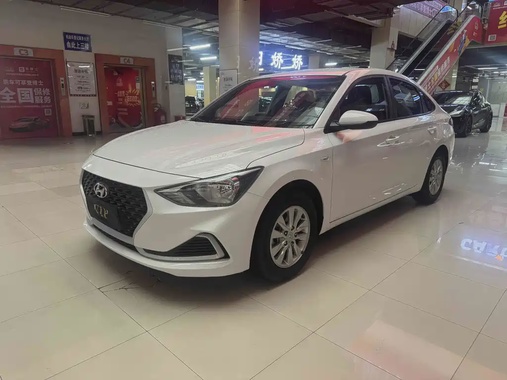 Hyundai Elantra 2020