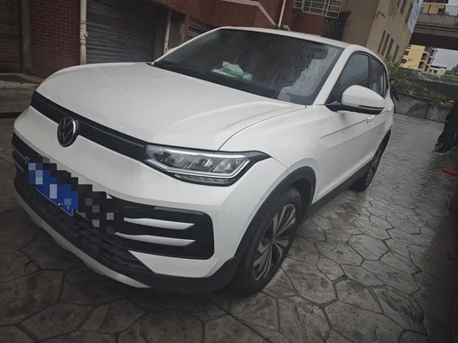 Volkswagen Tharu 2025