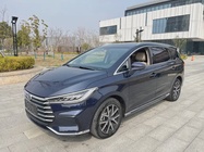 BYD MAX 2023