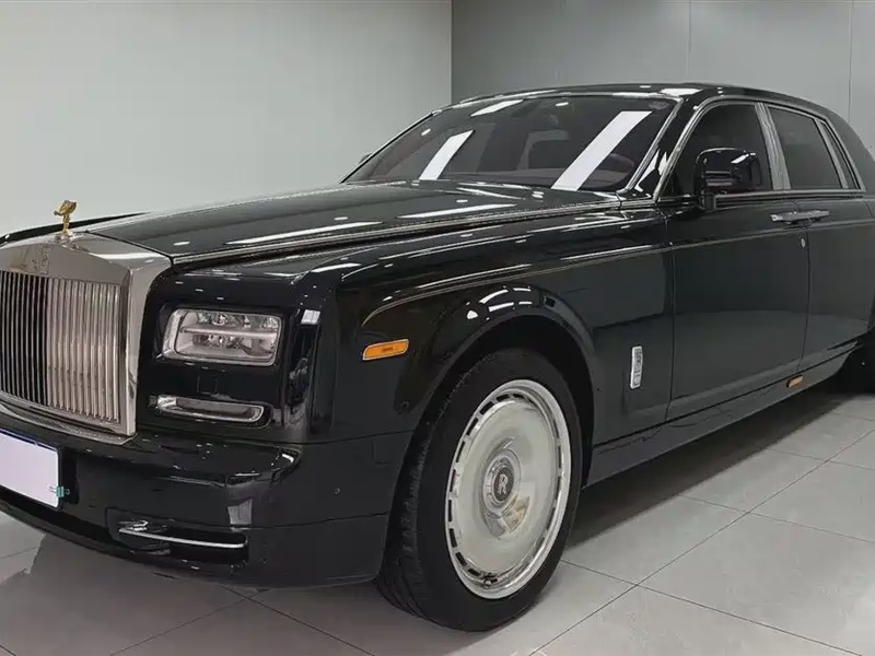 Rolls-Royce Phantom