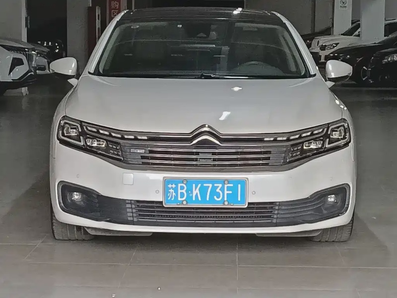 Citroen C6