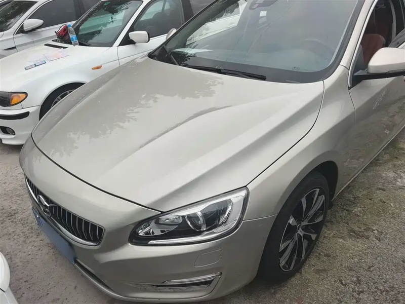Volvo S60