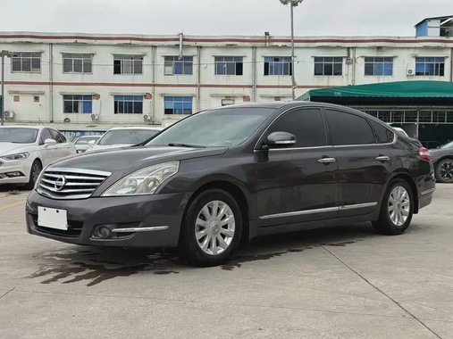 Nissan Teana 2010