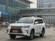 Lexus LX 2016