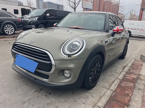 MINI Other 2019