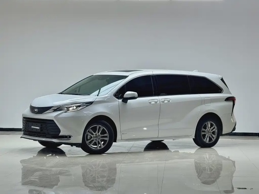 Toyota Sienna 2024