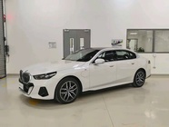 BMW i5 2025