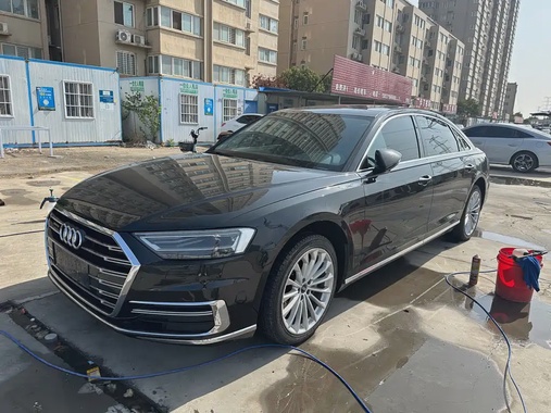 Audi A8 2021