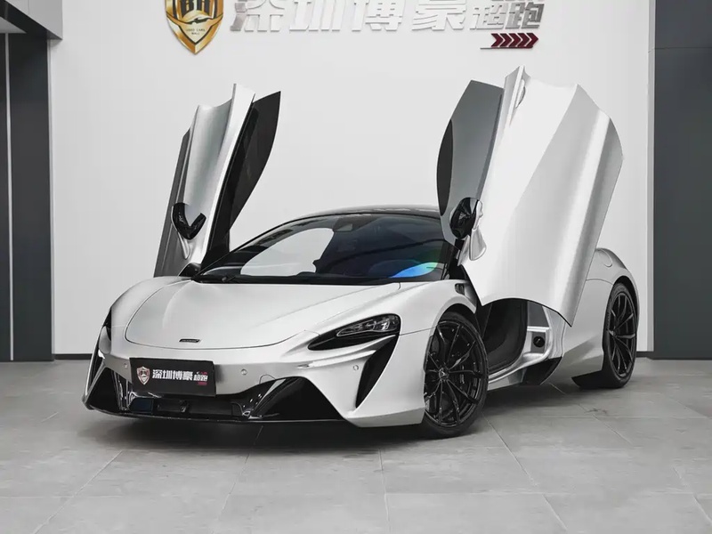 McLaren Artura