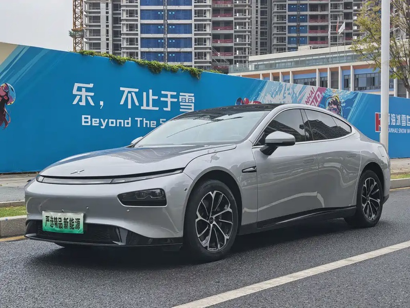 XPeng P7