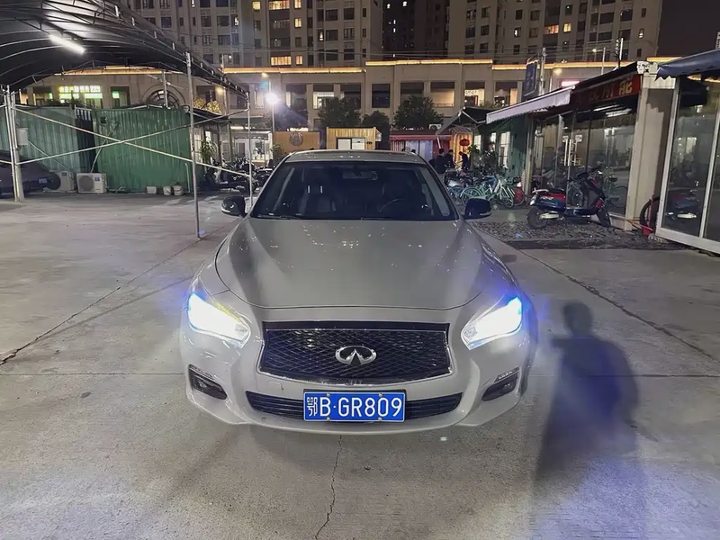 Infiniti Q50