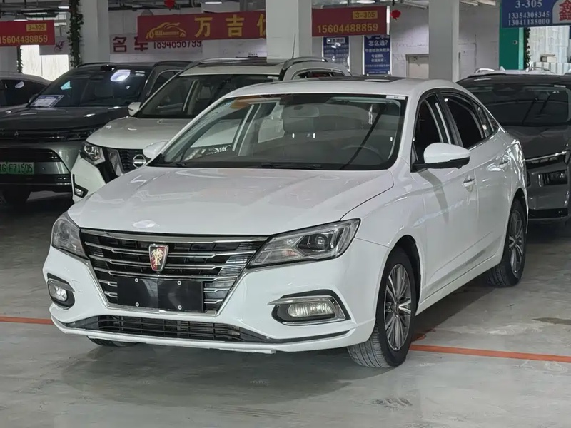Roewe i5