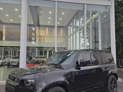 Land Rover Defender 2023