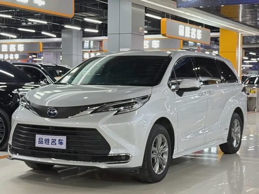 Toyota Sienna 2024