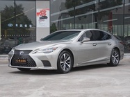 Lexus LS 2022