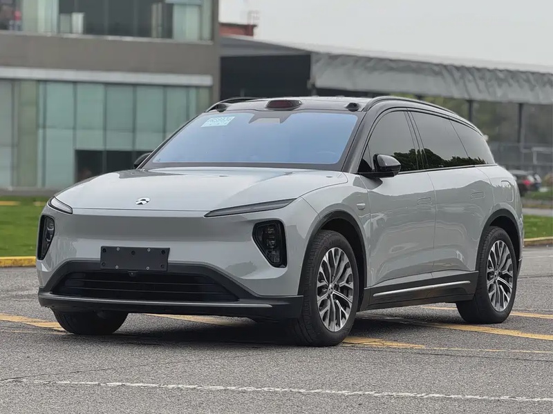 NIO ES6