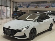 Hyundai Elantra 2022