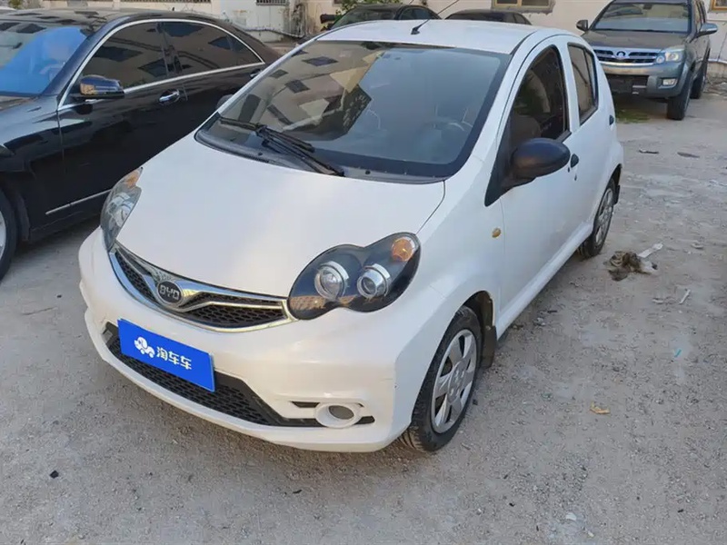 BYD F0