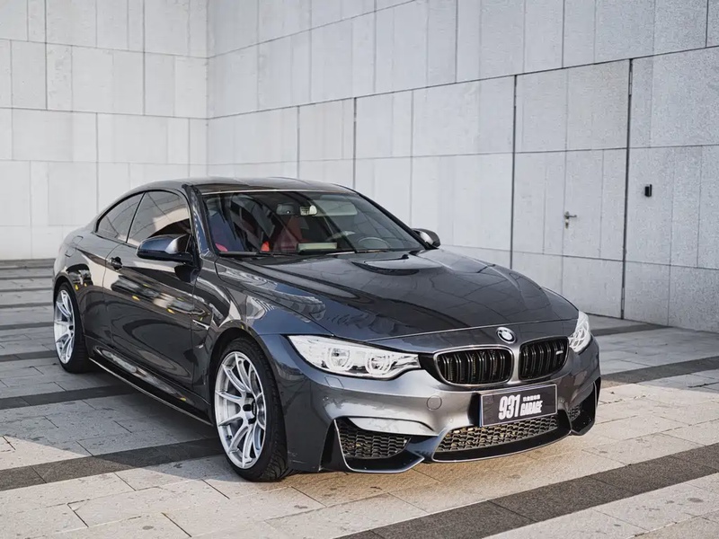 BMW M4