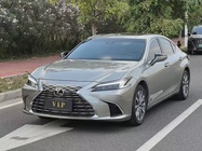 Lexus ES 2025