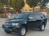 Mitsubishi Pajero Sport 2016