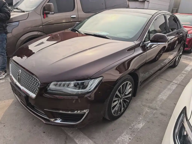 Lincoln MKZ