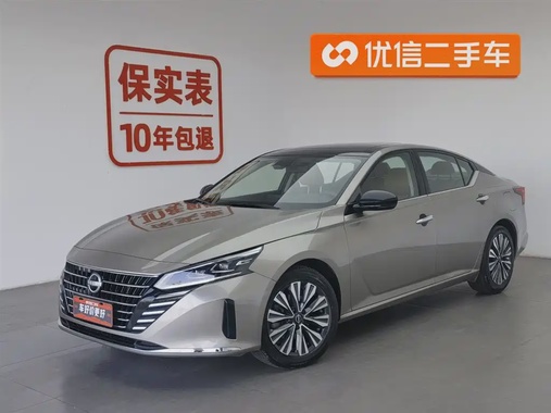 Nissan Teana 2023