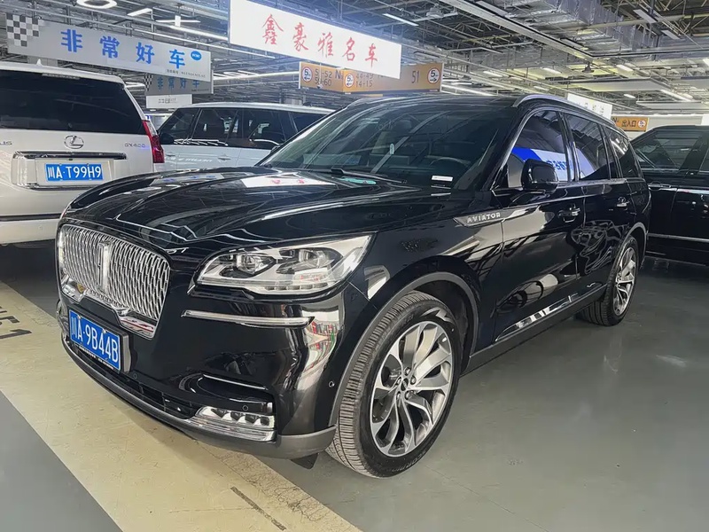 Lincoln Aviator