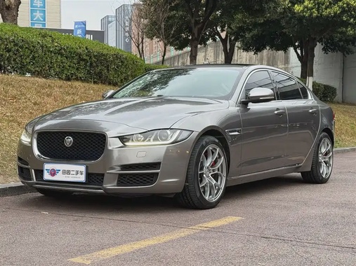 Jaguar XE 2018