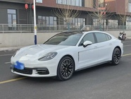Porsche Panamera 2021