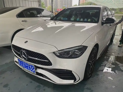 Mercedes-Benz C-Class 2025