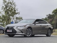 Lexus ES 2024