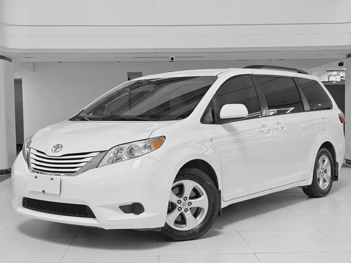 Toyota Sienna 2016