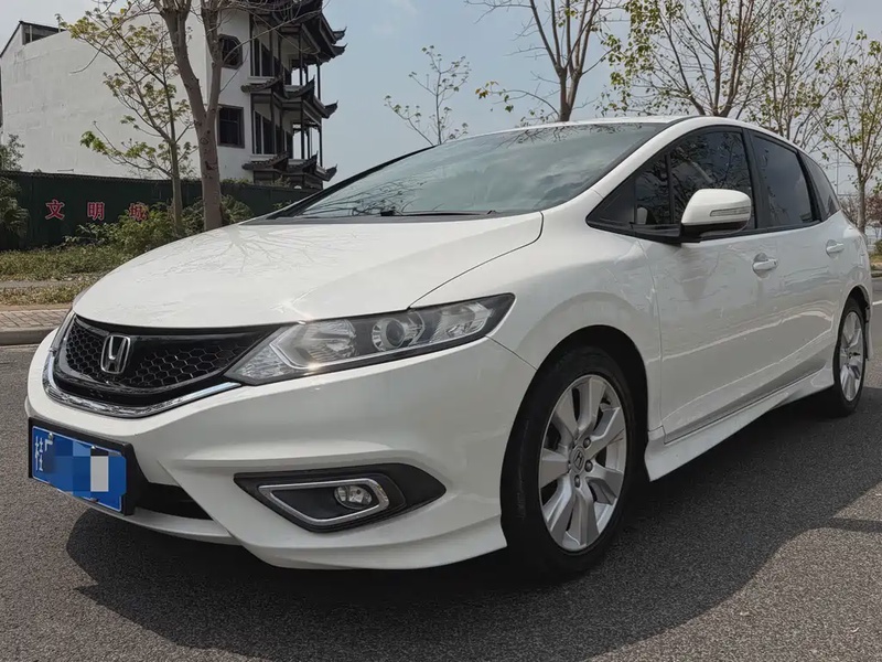 Honda Jade