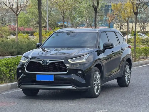 Toyota Highlander 2021