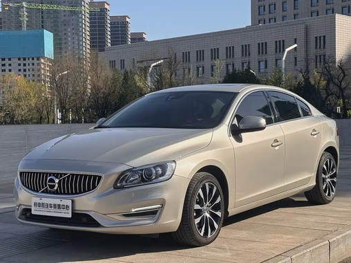Volvo S60 2019