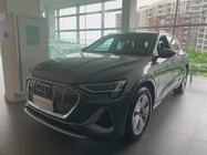 Audi e-tron 2022