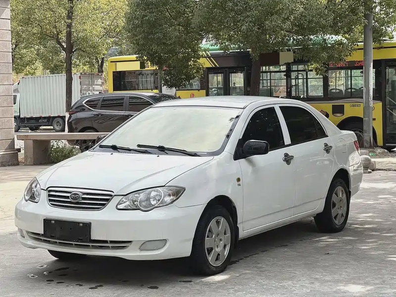 BYD F3