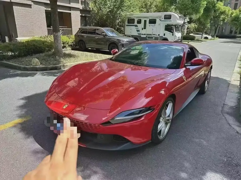 Ferrari Roma
