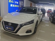 Nissan Teana 2022
