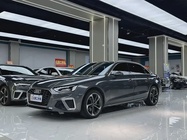 Audi A4 2022