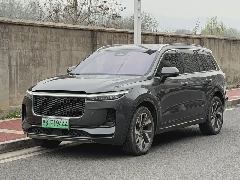 Li Auto ONE