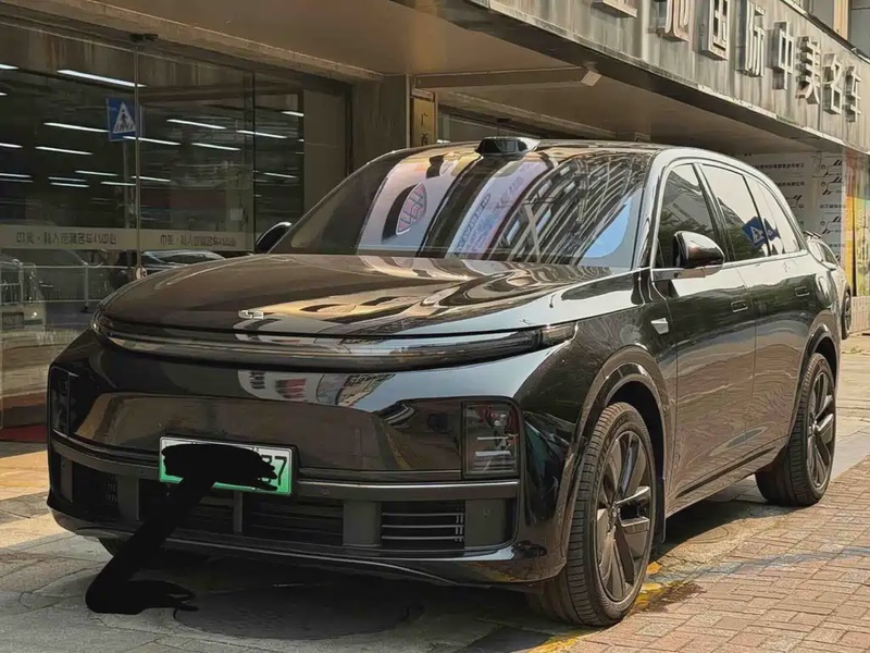Li Auto L7