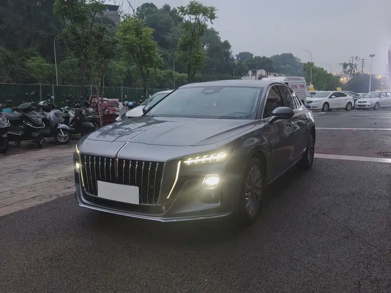 Hongqi H5