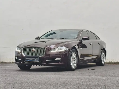 Jaguar XJ 2018